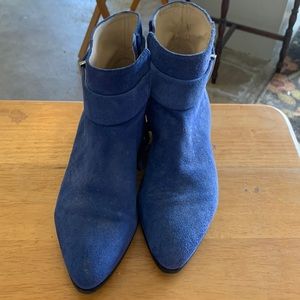 Funky Nine West booties in electric blue with real leather upper (suede), 8.5